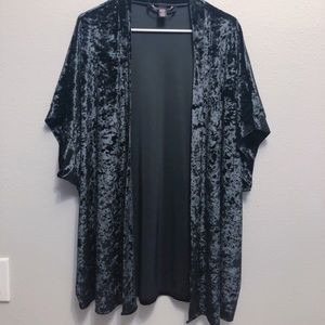 Victoria’s Secret robe/wrap